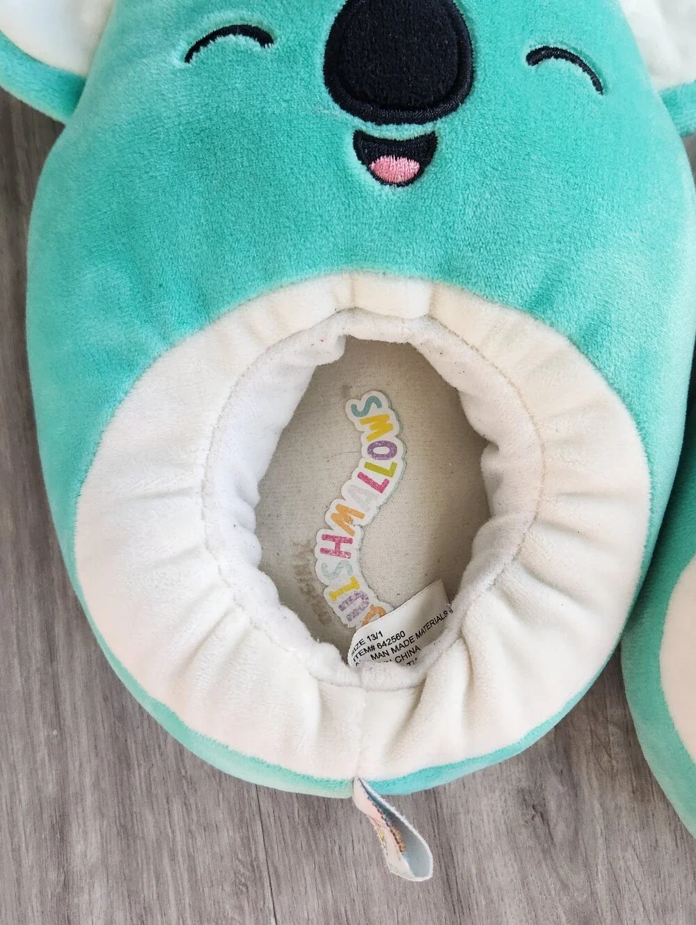 Squishmallows Kids Slippers Teal Plush Koala Kelly Toys Used Size 13-1 EUC